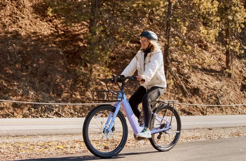 Velotric Breeze 1 Cruiser Ebike in Lemans Blue-9