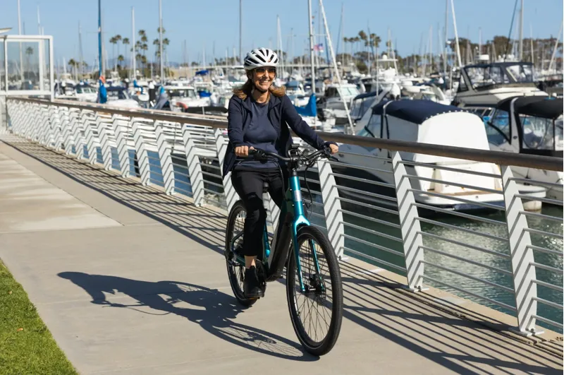 Aventon Pace 5 REC Step-Through Ebike in Lagoon-11