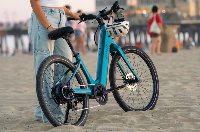 Aventon Pace 5 REC Step-Through Ebike in Lagoon-7