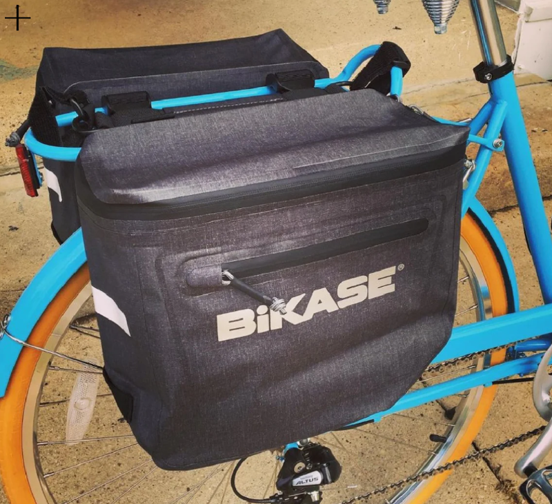 Urbanator Adjustable Panniers-1