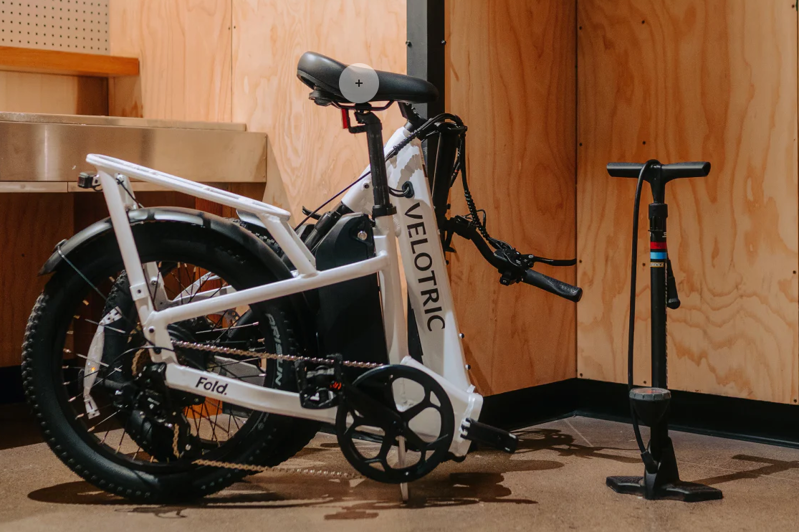 Velotric Fold 1 Plus Pearl White 2025-4