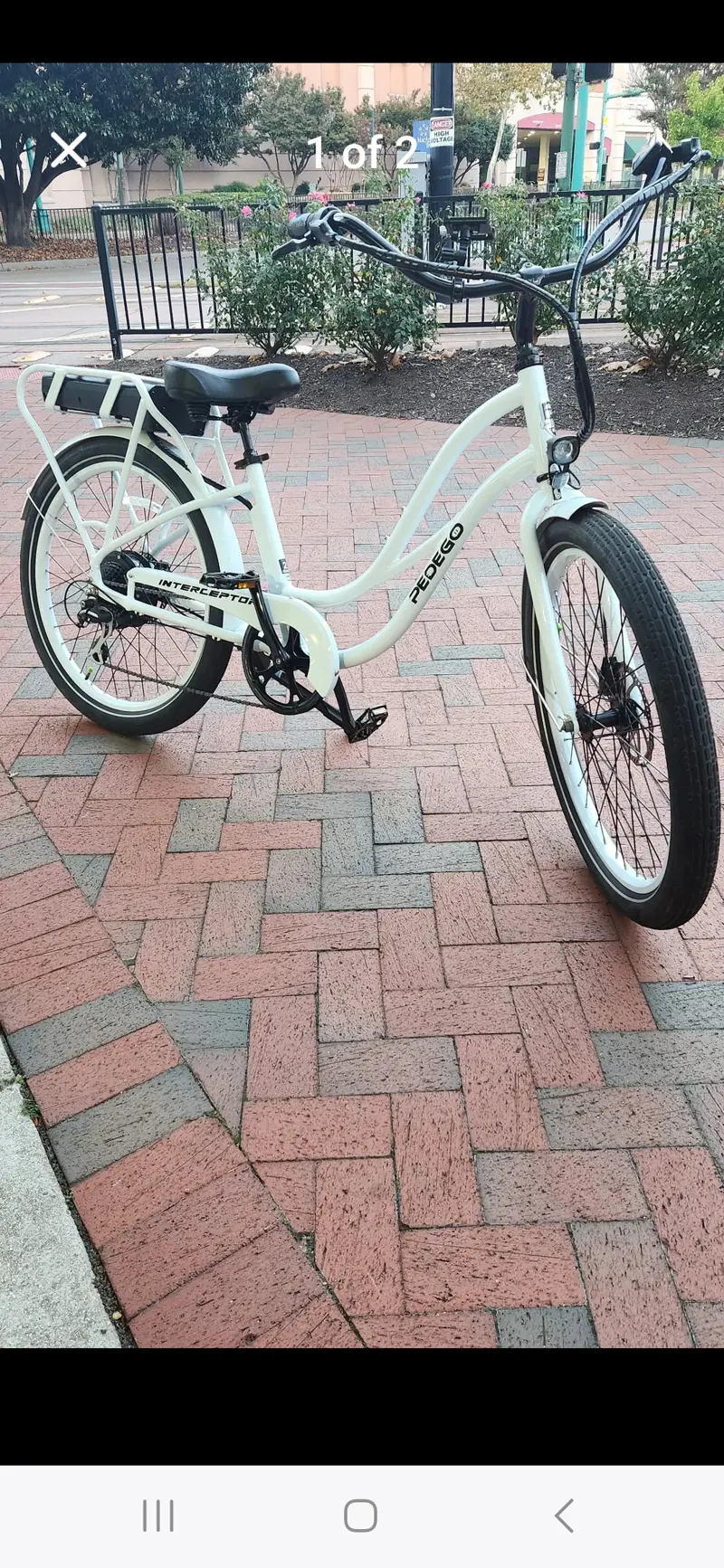 Pre Loved 24 Interceptor Step Thru P749 - White w/ White Rims-2