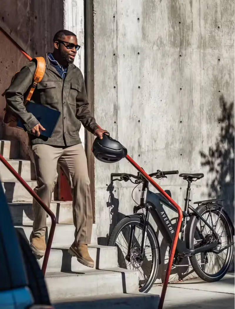 Aventon Level 3 Step Over Commuter Matte Black-2