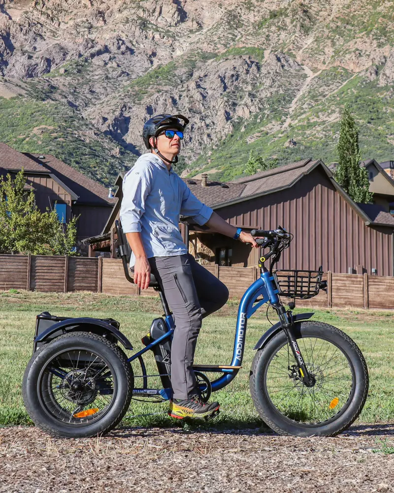 Addmotor Grandtan M-340 750W Rear Motor eTrike in Pearl White-3