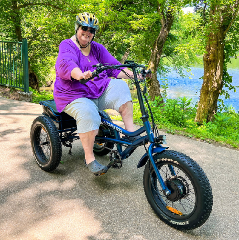 Addmotor Arisetan II M-360 Semi-Recumbent E-Trike in Blue-4