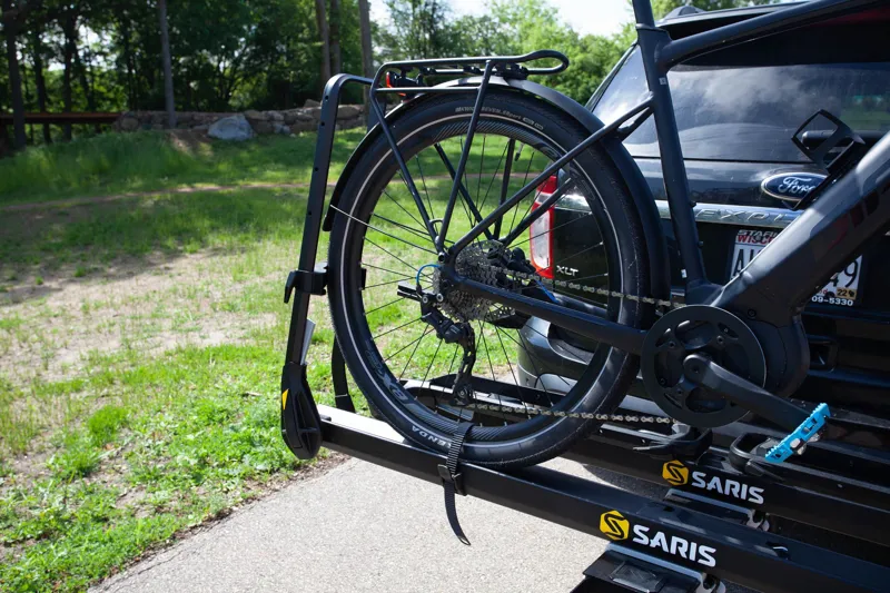 Saris MHS Duo Fendered Bike Wheel Block Holder-3