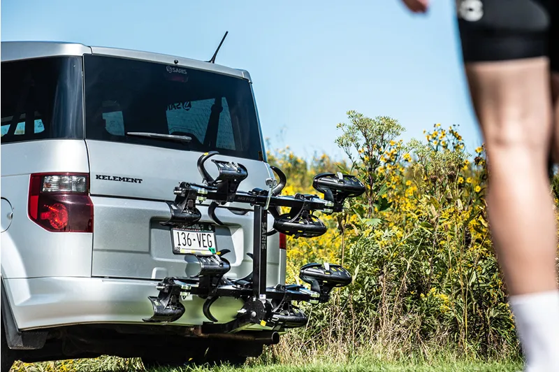 Saris SuperClamp G4 4-Bike Hitch Rack-10