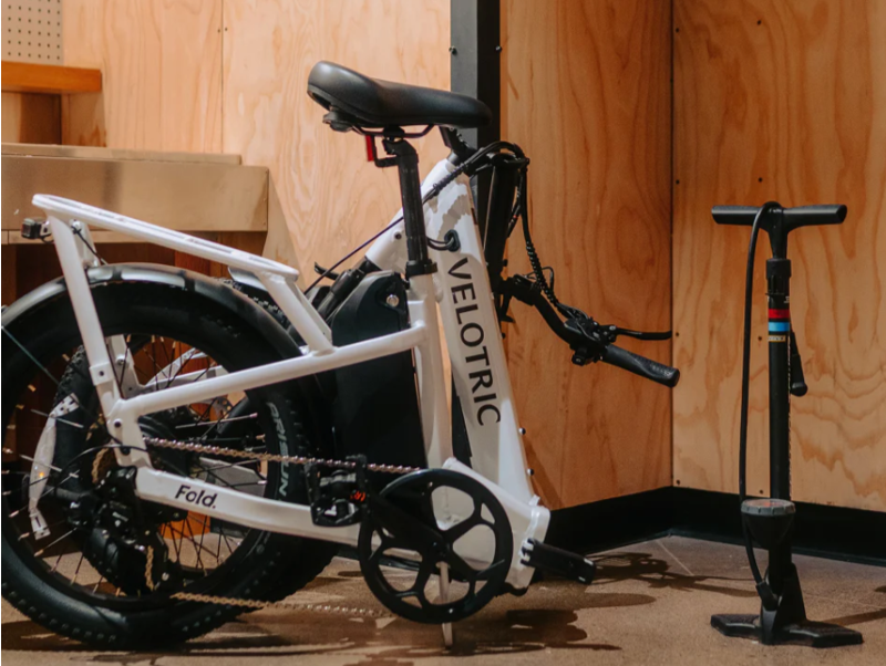 Velotric Fold 1 Plus Folding Ebike in Electric Blue-9