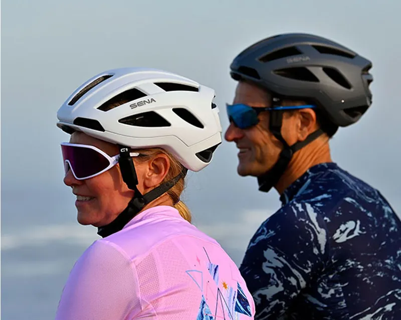 Sena C1 Helmet in White-2