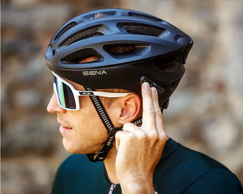Sena R1 EVO Helmet in Black-8