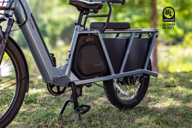 Velotric Packer 1 Cargo E-Bike in Indigo Grey-12