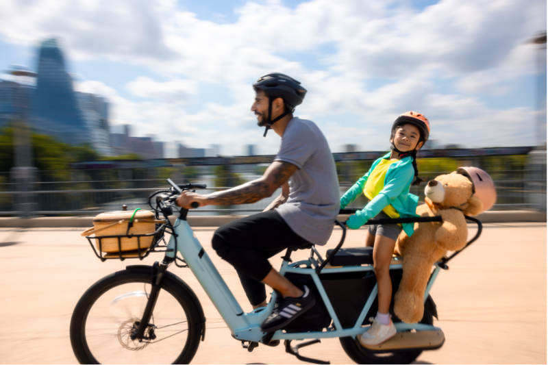 Velotric Packer 1 Cargo E-Bike in Sky Blue-13